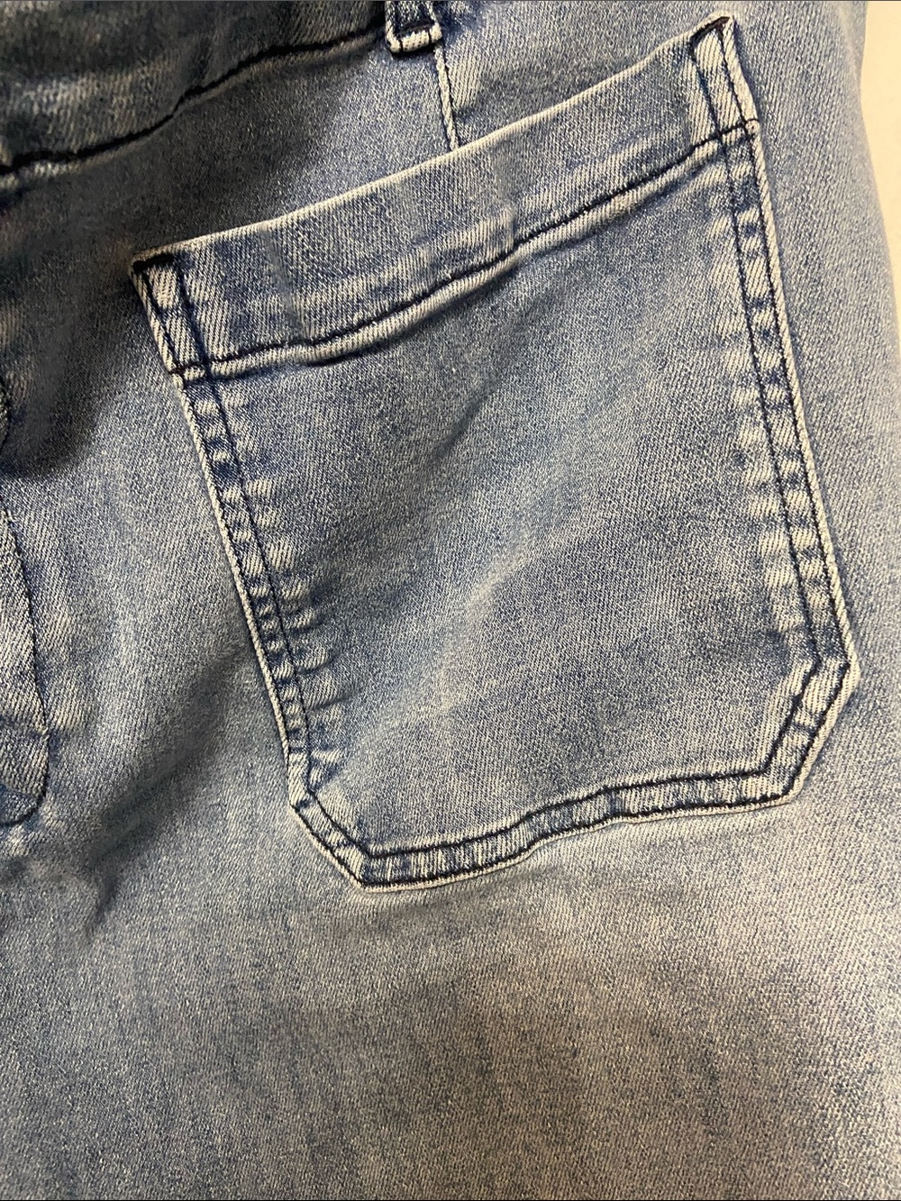 Maeve Women’s lightwash jeans The Collete wide leg ankle jeans. Size 22. - Picture 3 of 8